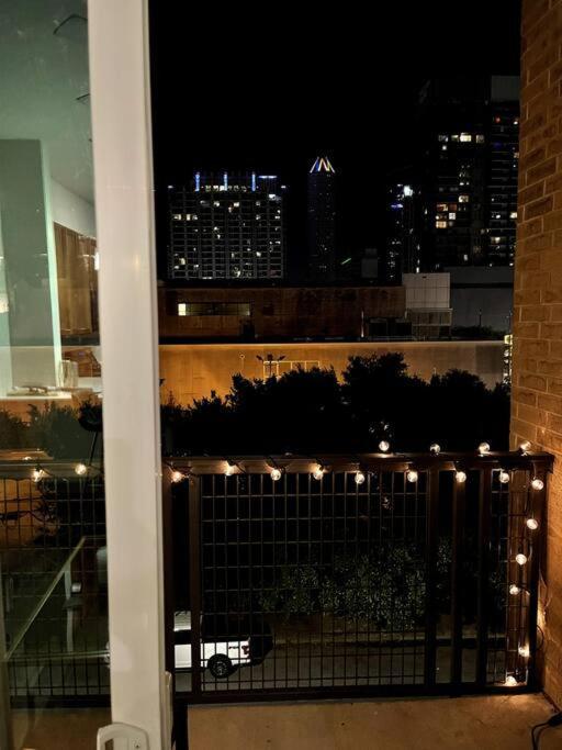 יוסטון Luxury Apartment With King Bed And Pool And Free Parking 4 מראה חיצוני תמונה